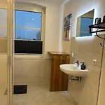 Zum Kanal Burg bei Magdeburg