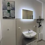 Zum Kanal Gæstehus *