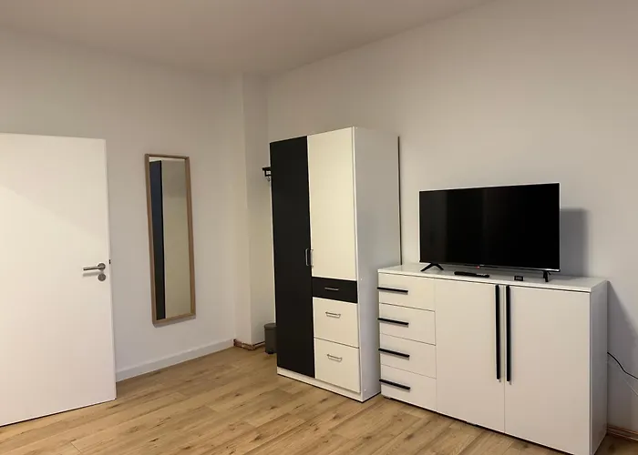 Zum Kanal Pensionat *